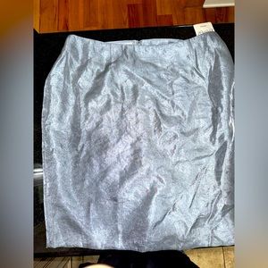 Kasper Women's Plus Size Metallic Pencil Skirt Silver Size 18W / NWT
